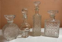 ♡ VINTAGE 4 KARAFFEN GLAS KRISTALLGLAS PRESSGLAS ♡ Hessen - Fuldatal Vorschau