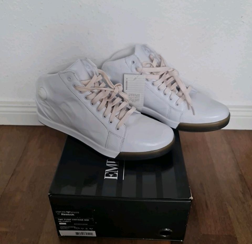 Emporio Armani & Reebok Basketball-Schuhe The Pump Gr.45 Weiß Neu in Mettmann