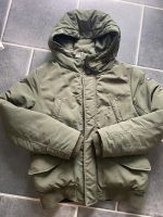 Super schöne Tommy Hilfiger Winterjacke Gr.164 Berlin - Hohenschönhausen Vorschau