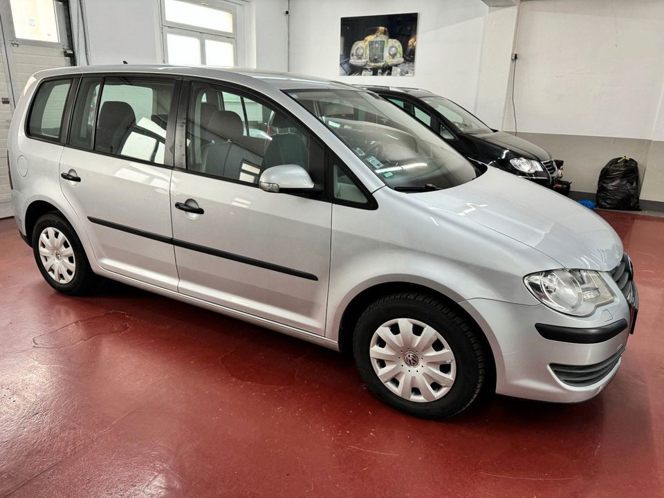 Volkswagen Touran 1.9 TDI Conceptline in Chemnitz