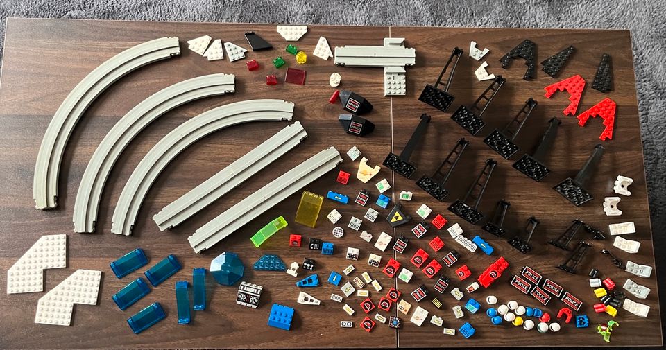 Lego Classic Space - Monorail Sammlung 6990 Sonderteile Schienen in Bad Laasphe