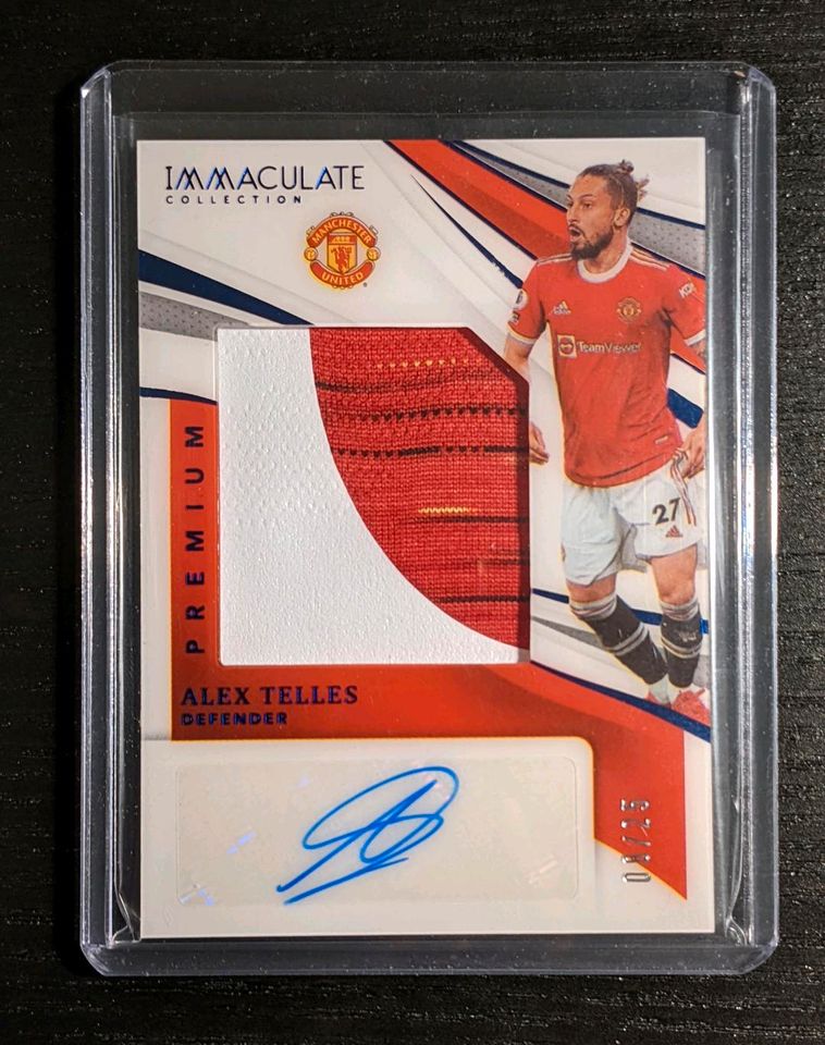 Panini Immaculate 2021 Alex Telles Sapphire 08/25 Patch Autograph in Stuttgart