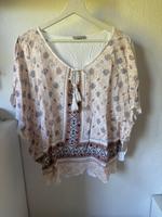 Betty Barclay Bluse Shirt boho mit Glitzersteinen und Quasten Niedersachsen - Osnabrück Vorschau