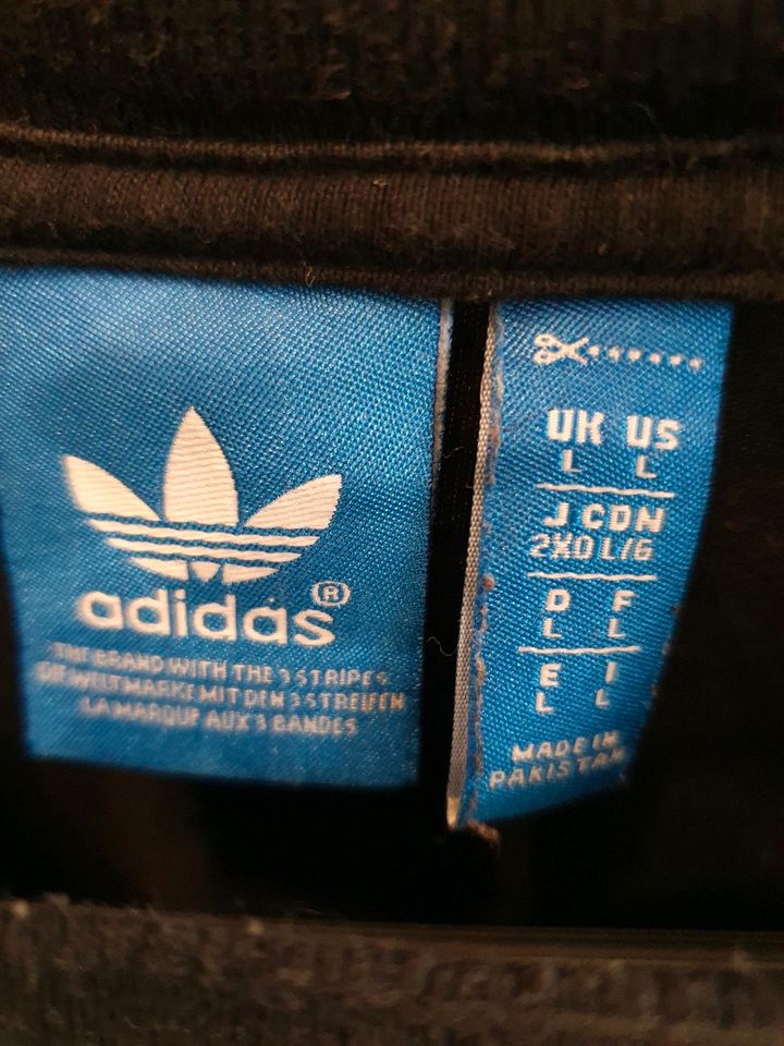 Adidas T-Shirt schwarz Gr.L in Arnstein