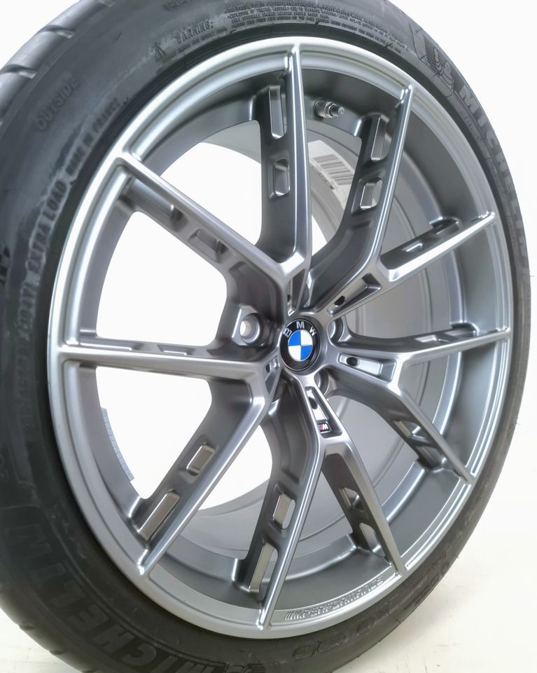 NEU BMW M5 F90 M8 F91 F92 F93 Sommerräder 20 Zoll M Y-Speiche 863 in Münsingen