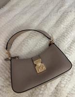 Guess Damen Handtasche beige Nordrhein-Westfalen - Hagen Vorschau