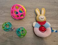 Babyspielzeug: Rasselball/ O-ball Rassel/ Rassel mit Hase Hessen - Malsfeld Vorschau