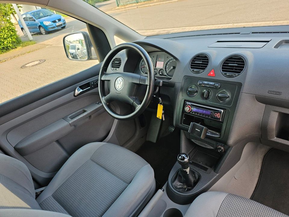 Volkswagen Caddy 1.6 Life -KLIMA-SITZHEIZUNG- in Hilden
