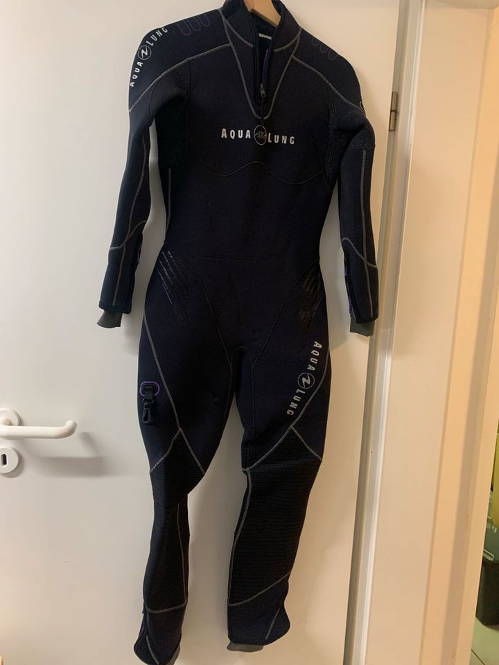 Damen AquaLung Semi Dry 5,5mm in M (balance comfort) Neopren in Dreieich