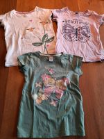T-Shirt Mädchen 98 Schmetterling Blume Leipzig - Wiederitzsch Vorschau
