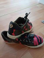 Guess sneaker Schuhe Tarn Muster khaki grün pink 38 neu Gold frau München - Au-Haidhausen Vorschau