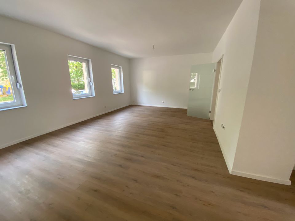 Moderne 3-Zimmer-Wohnung mit Garten in Gera