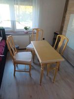 Tisch mit Küchenstühlen Niedersachsen - Scholen Vorschau