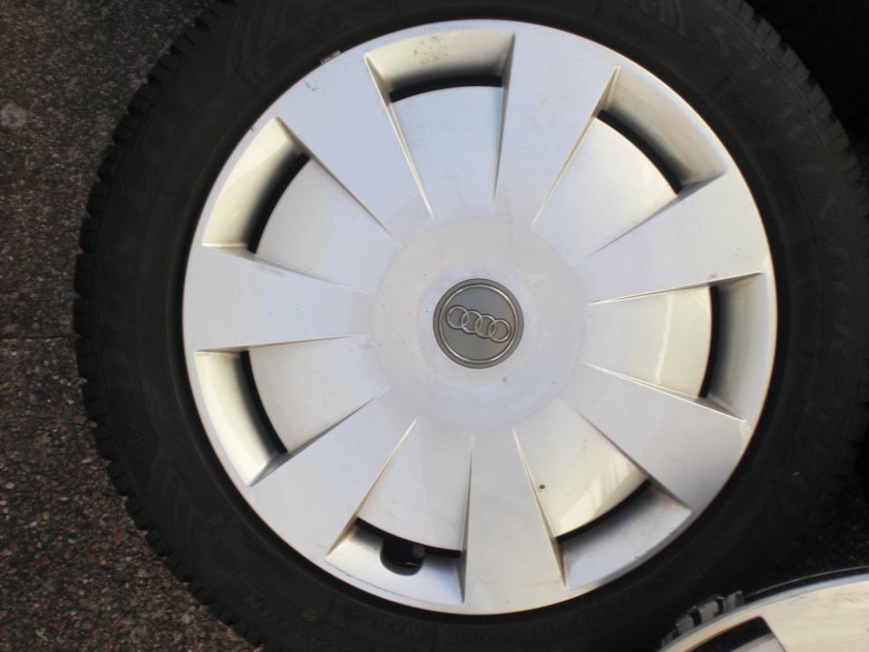 Original Stahlfelgen 16" Audi A3,8V Winterreifen 205/55/16 91H.8V0601027A.8mm in Heusweiler