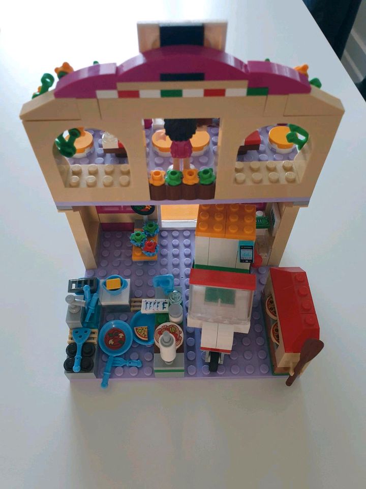 Lego Friends Heartlake Pizzeria Pizza Auto Bringdienst in Hannover