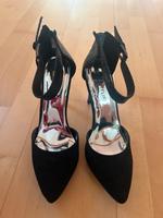 schwarze High heels Bodyflirt Schlangenmuster Gr: 41 Rheinland-Pfalz - Bollendorf Vorschau