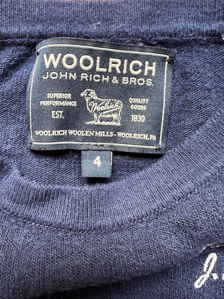 Woolrich Pullover Größe 4 , blau in Hamburg