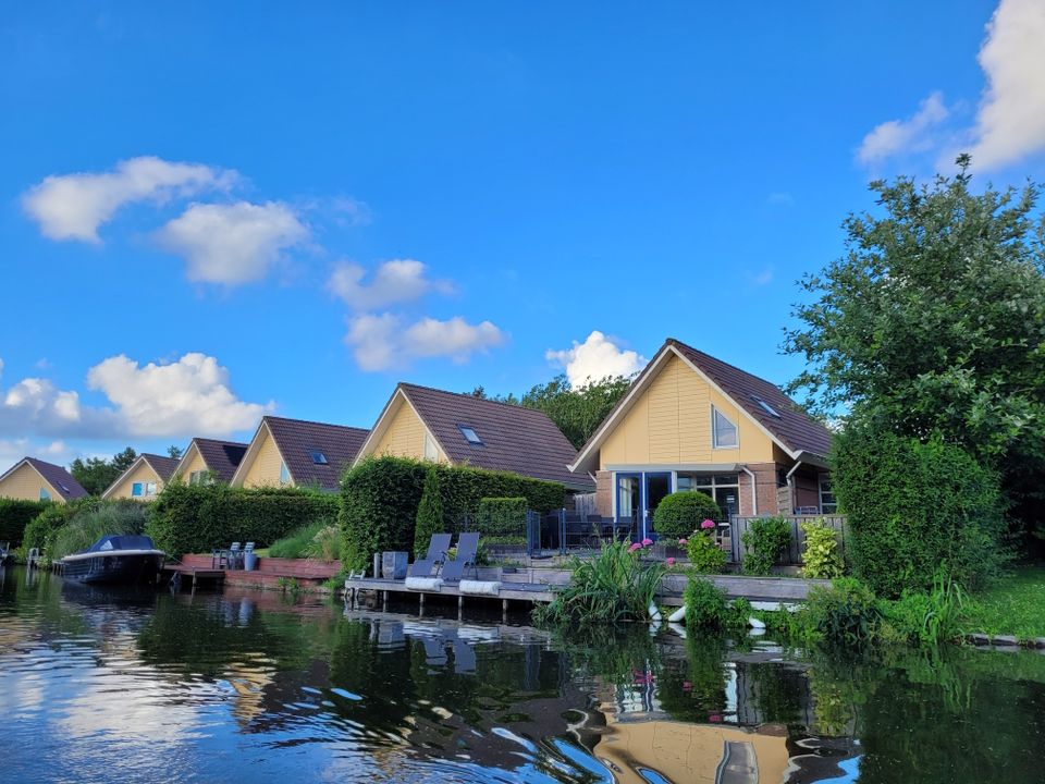 Buchungslücken Ferienhaus Holland am Wasser mit Boot NL Hund in Oberhausen