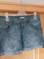 3 kurze Damen Jeans Größe 42 Bayern - Leuchtenberg Vorschau