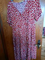 Damenkleid von Vilanova gr.L in rot/beige Nordrhein-Westfalen - Langenfeld Vorschau