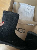 UGG Boots Schuhe Stiefel Kinderstiefel Gr 36 Bayern - Aschaffenburg Vorschau