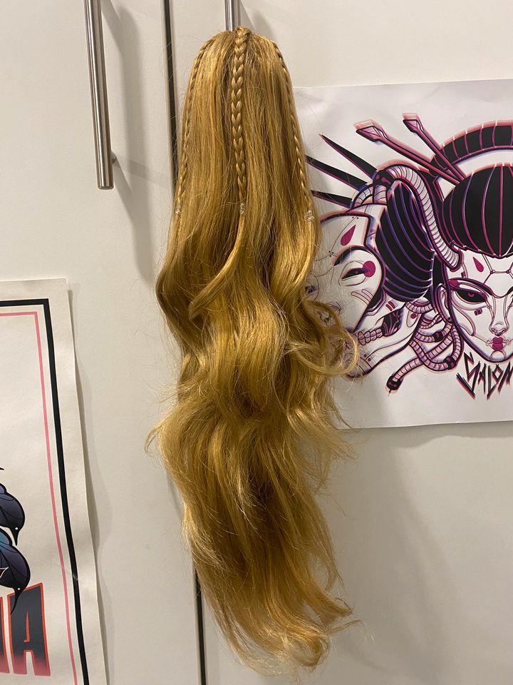 Haarverlängerung 50cm Ponytail in Leipzig