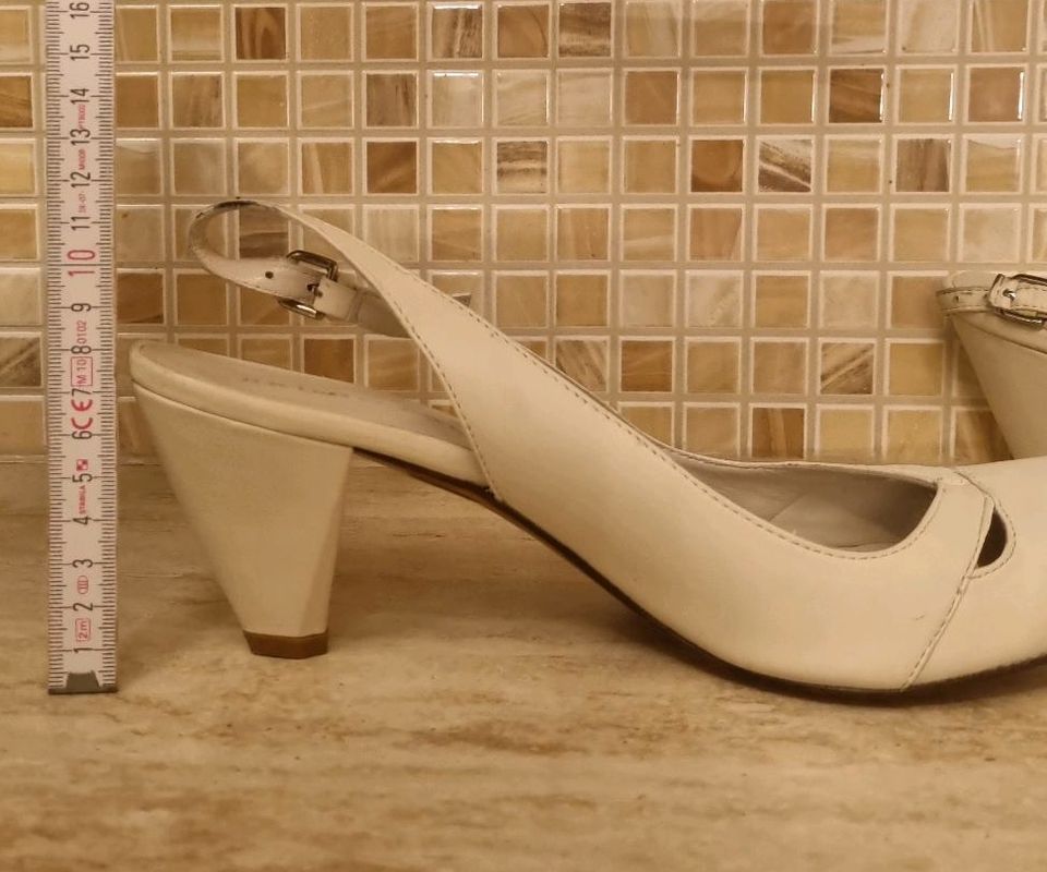 ❤️ Schnäppchen: Italienische Pumps, beige, NEU ❤️ in Brandenburg an der Havel