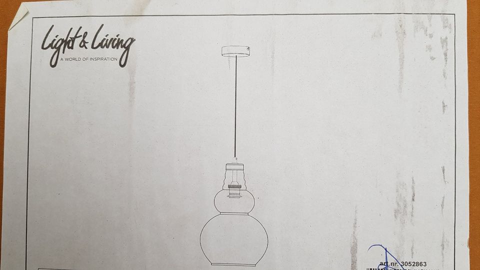 2 Hängeleuchten aus klarem Glas - unterschiedliche Form in Schwalmtal