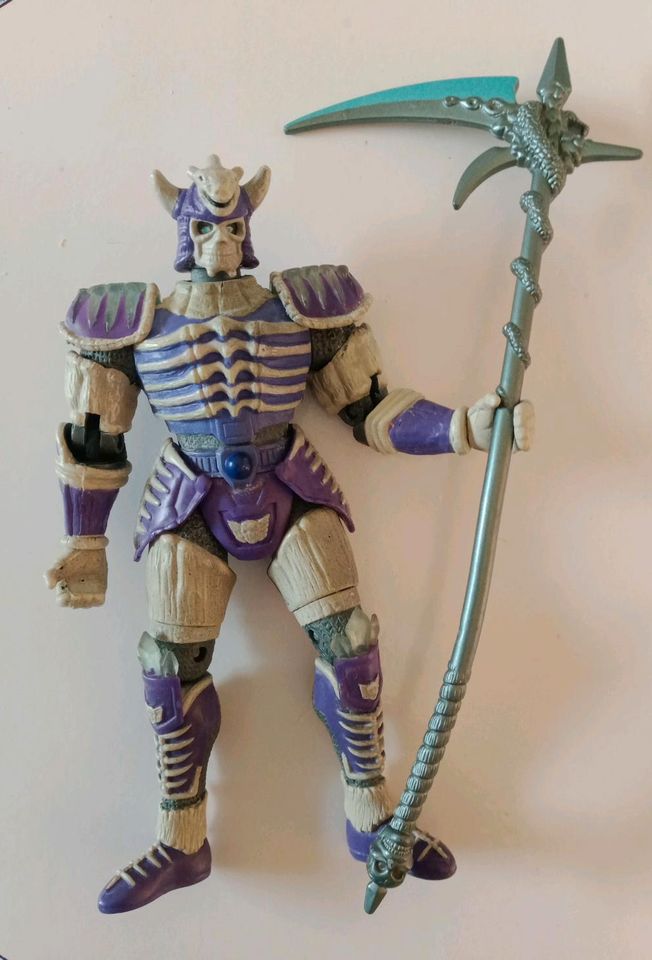 Mystic Knights Figur von 1998 in Hemmingen