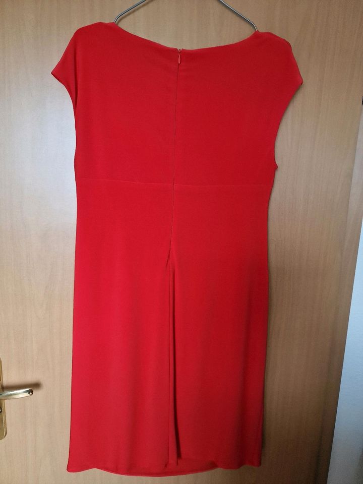 Sommer-/Cocktailkleid, Wasserfallkragen, tolles intensives rot, in Swisttal