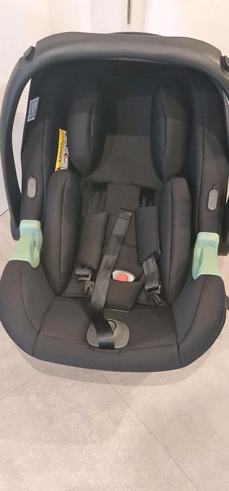 ABC Design Babyschale Tulip NEU schwarz Isofix in Brakel