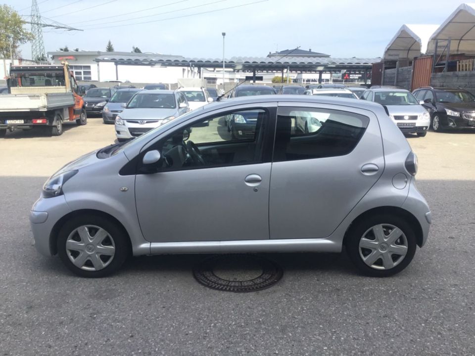 Toyota Aygo (X) 1,0-l-VVT-i Cool,Klima in Landsberg (Lech)