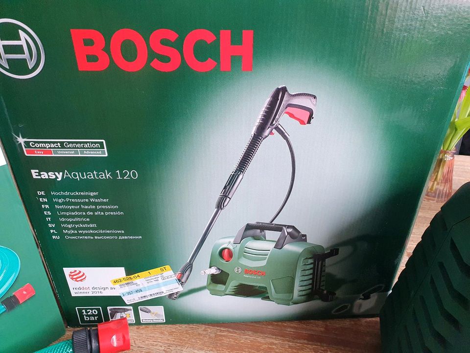 Hochdruckreiniger  Bosch Hochdruckreiniger EasyAquatak 120 in Rodgau