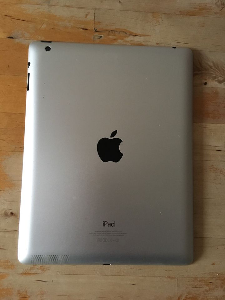 iPad Modell A1458 32GB WiFi Black in München