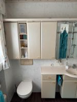 ABHOLBEREIT Badmöbel Set mit Waschbecken, WC, BD und Duschtasse Nordrhein-Westfalen - Detmold Vorschau