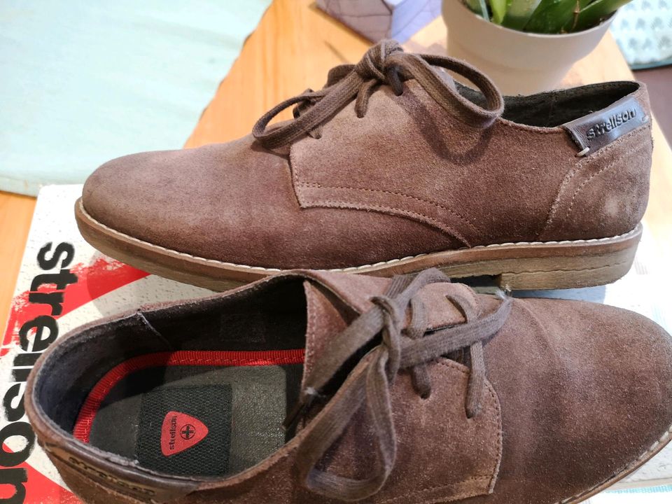 Strellson Herren Schnürschuhe, Wildleder, wie neu, Gr 40, 6,5 in Berlin