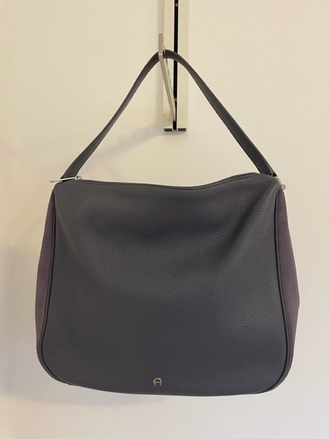 Aigner-Beutel-Tasche - smoke grey - gebraucht in Marl