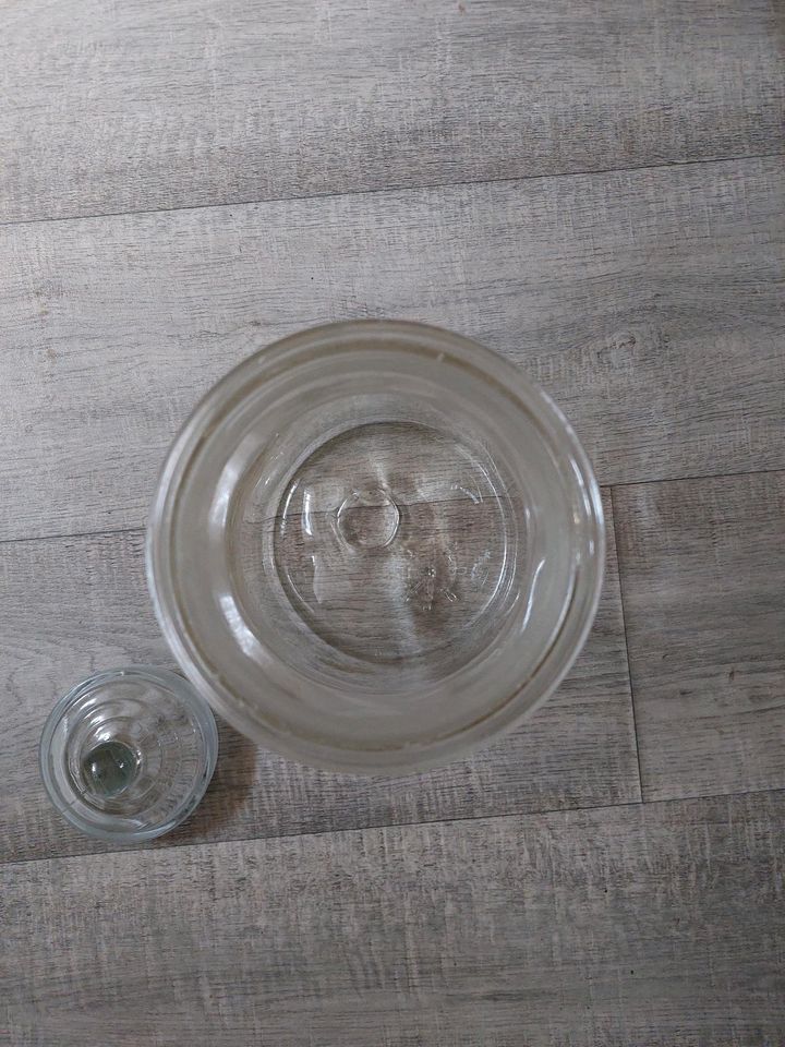Großes Bonbonglas Glas Vase Deko Kaufmannsladen in Mügeln