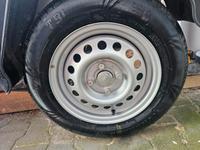 Anhänger Rad Felge 4Jx13  4x100 145/80 R13 Nordrhein-Westfalen - Straelen Vorschau