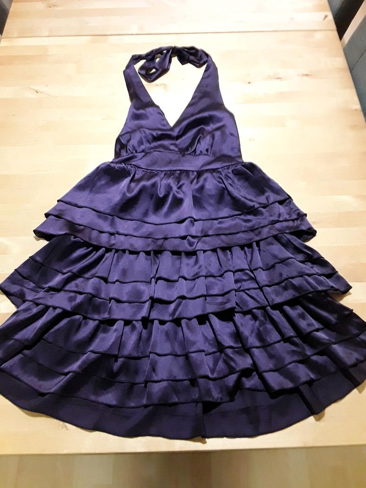 Cocktailkleid lila Nackenband in Waldbrunn