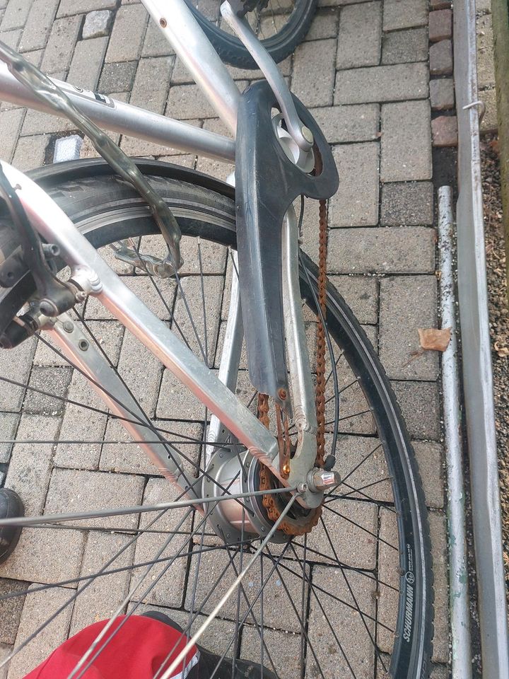 28 Zoll fahrrad in Köln