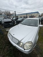 TEILE - SCHLACHTFEST - MERCEDES-BENZ E-KLASSE (W211) E 220 CDI Nordrhein-Westfalen - Dinslaken Vorschau