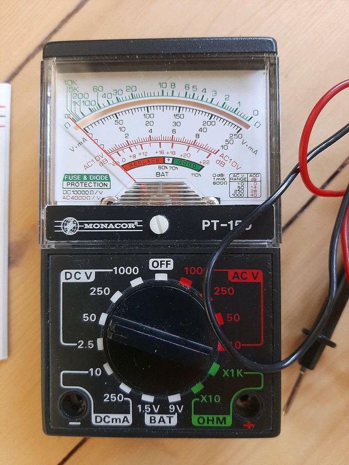 Vielfach Messinstrument Monacor PT 150 Volt Ohm Milliammeter in Windeck