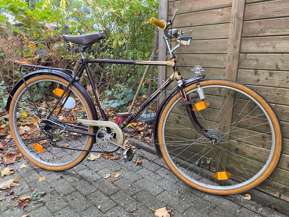 Oldtimer Fahrrad von Miele in Dortmund
