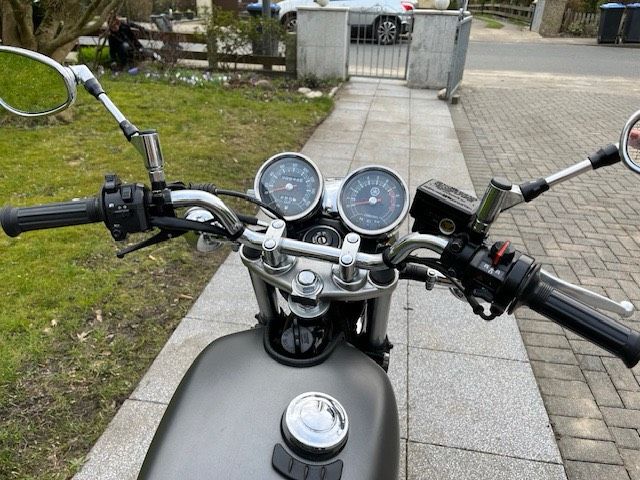 Yamaha SR 500 / SR 400 mit nur 648 km, wie neu. in Hamburg