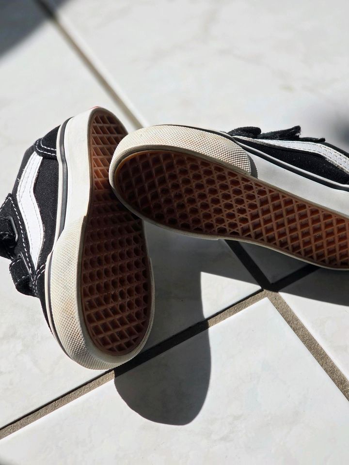 Vans »Old Skool« Sneaker neuwertig in Rödermark