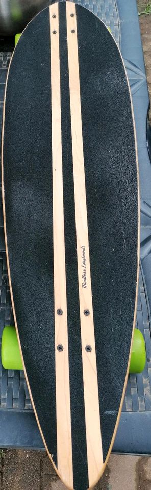 Longboard von Mindless mit ungenutzten Schonerset in Welchweiler