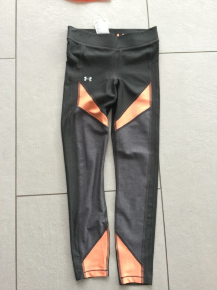 Neues Sport Set von Under Armour Gr S in Standenbühl