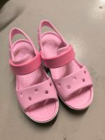 Originale Crocs für Mädchen Neu München - Allach-Untermenzing Vorschau