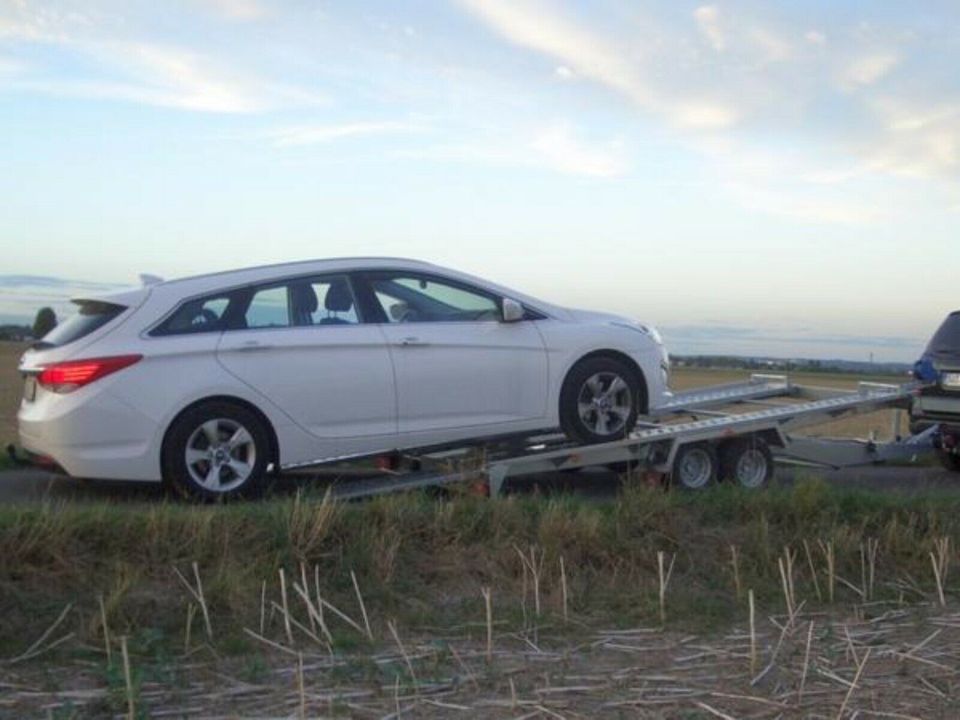 Autotransporter - anhänger mieten leihen-anhänger vermietung in Niederkassel